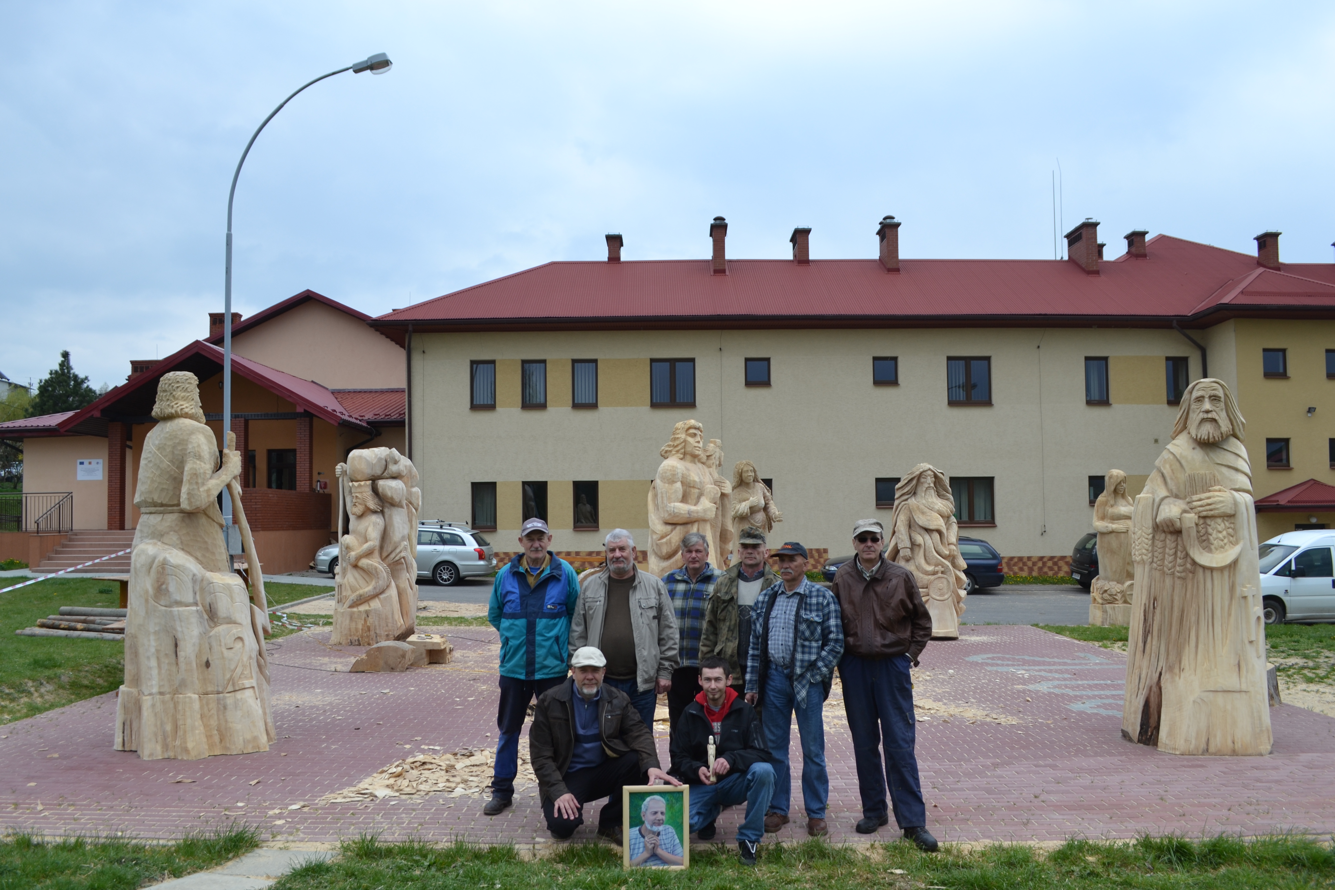 I Rzepiennicki Plener Rzeźbiarski za nami – oto efekty pracy artystów