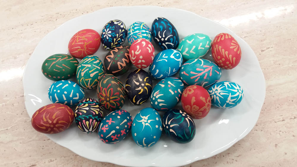 Warsztaty malowania pisanek techniką batikową