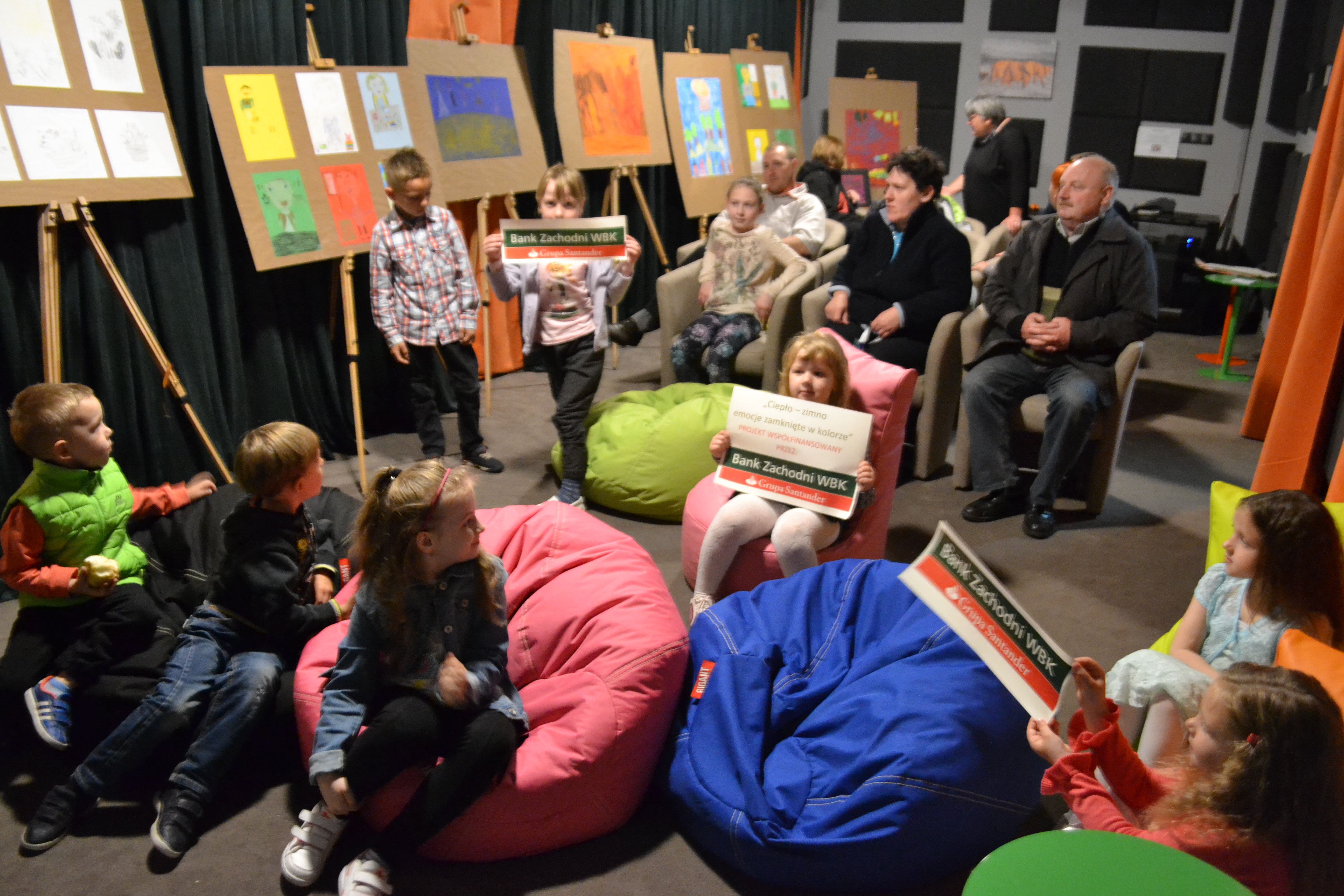 CIEPŁO-ZIMNO Emocje zamknięte w kolorze