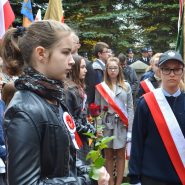 Manifestacja Patriotyczna w Dąbrach